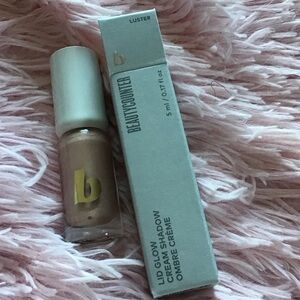 New Beautycounter Luster Lid Glow Cream Shadow — Luster rose gold